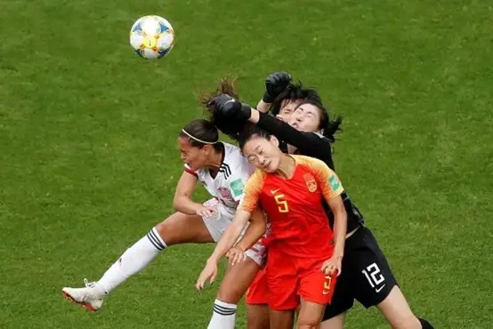 关于西班牙女足备战友谊赛，为未来锻炼的信息